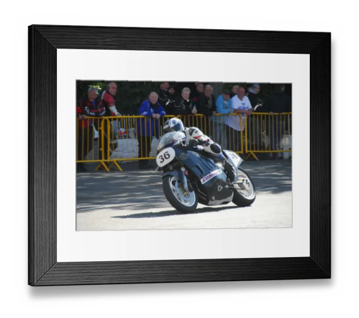 Framed Print : Chris Dixon (Suzuki) 2014 Formula One Classic TT Framed Print : Chris Dixon (Suzuki) 2014 Formula One Classic TT