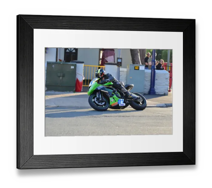 Framed Print : Carl Roberts (Kawasaki) 2013 Junior Manx Grand Prix Framed Print : Carl Roberts (Kawasaki) 2013 Junior Manx Grand Prix