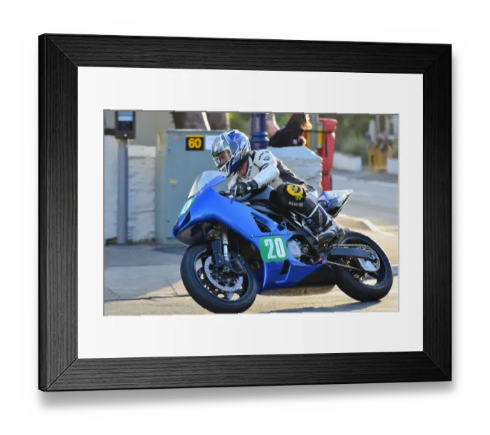 Framed Print : Gary Gittins (Suzuki) 2013 Supertwin Manx Grand Prix Framed Print : Gary Gittins (Suzuki) 2013 Supertwin Manx Grand Prix