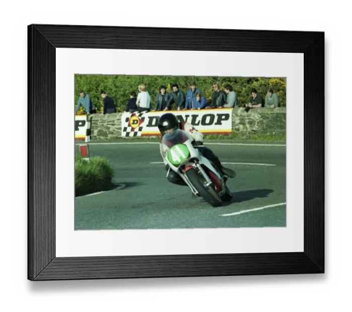 Framed Print : Steve Murray (Yamaha) 1983 Junior TT Framed Print : Steve Murray (Yamaha) 1983 Junior TT