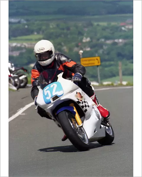 Tony Shortland (Yamaha) 2000 Junior TT