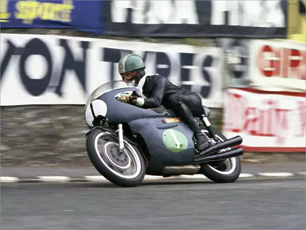 Tarquinio Provini (Benelli) 1965 Lightweight TT