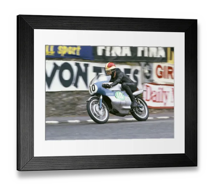 Framed Print : Frank Perris (Suzuki) 1965 Lightweight TT Framed Print : Frank Perris (Suzuki) 1965 Lightweight TT