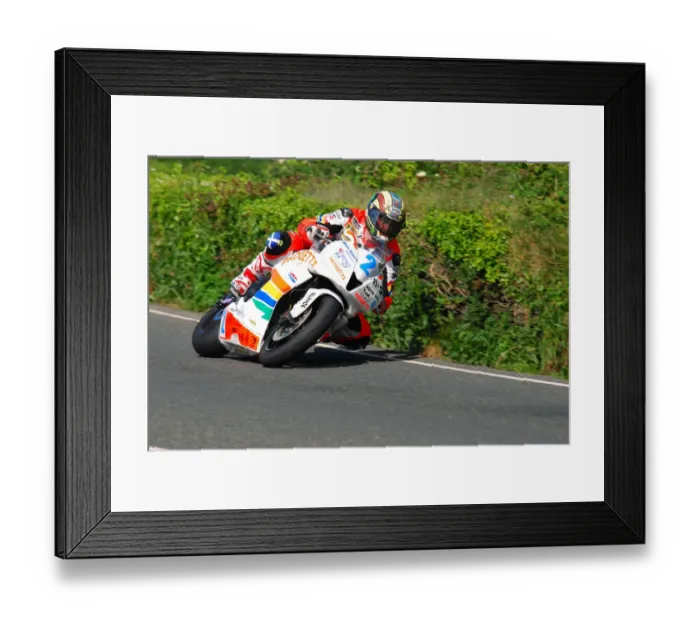 Framed Print : John McGuinness (Honda) 2010 Supersport TT Framed Print : John McGuinness (Honda) 2010 Supersport TT