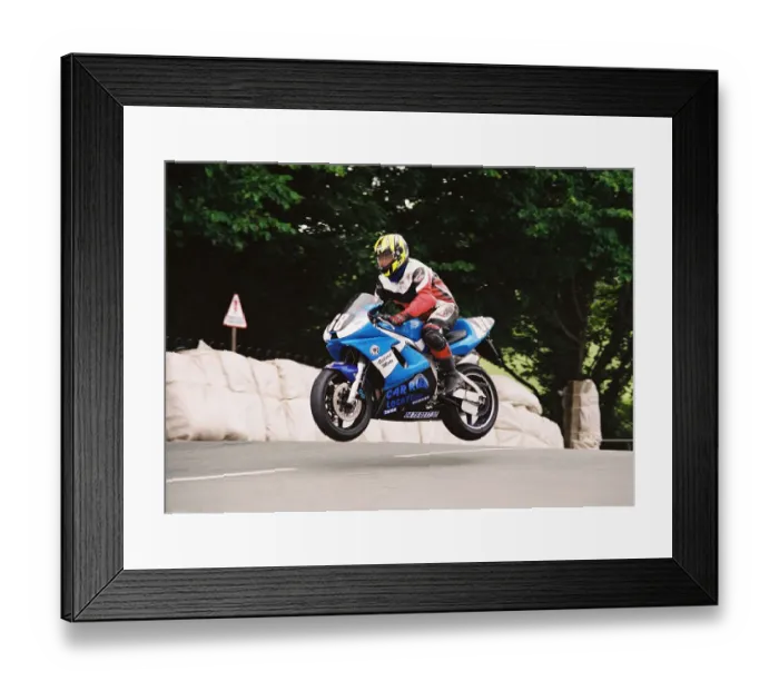 Framed Print : Marc Dufour (Yamaha) 2004 Production 600 TT Framed Print : Marc Dufour (Yamaha) 2004 Production 600 TT