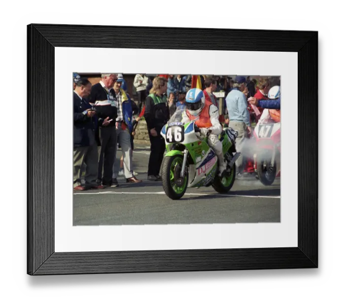 Framed Print : Steve Ives (Kawasaki) 1990 Lightweight 400 TT Framed Print : Steve Ives (Kawasaki) 1990 Lightweight 400 TT