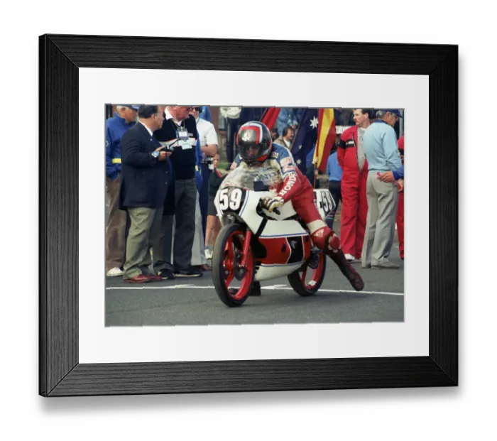 Framed Print : Ray Hanna (MBA) 1990 Ultra Lightweight TT Framed Print : Ray Hanna (MBA) 1990 Ultra Lightweight TT