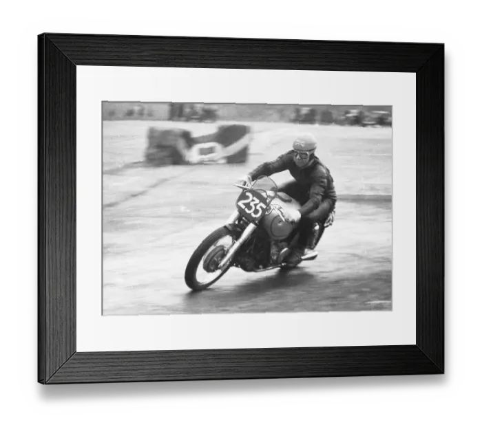 Framed Print : Jack Brett (AJS Porcupine) 1952 Thruxton Framed Print : Jack Brett (AJS Porcupine) 1952 Thruxton