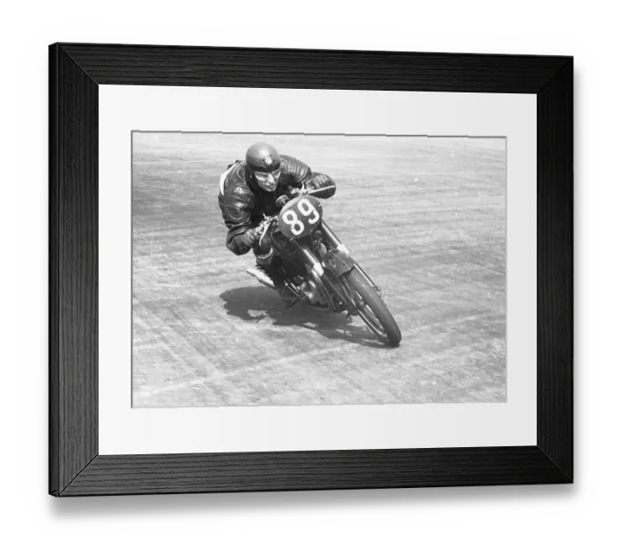 Framed Print : Laurence Dunham (AJS) 1952 Silverstone Clubman Framed Print : Laurence Dunham (AJS) 1952 Silverstone Clubman