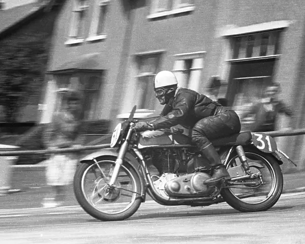 Sam Seston (Norton) 1953 Senior Clubman TT