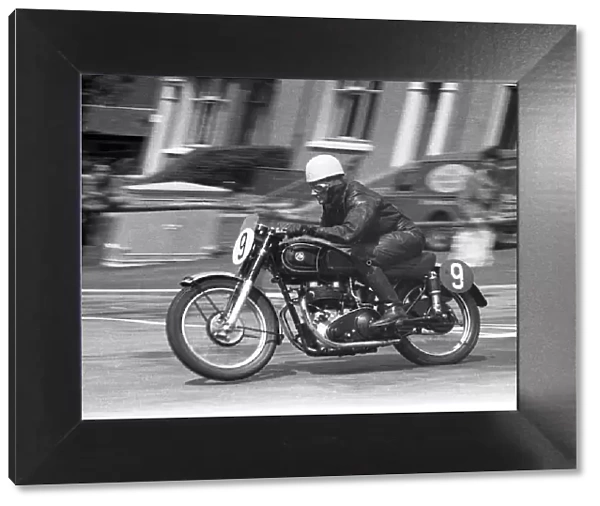 K Smith (AJS) 1953 Senior Clubman TT
