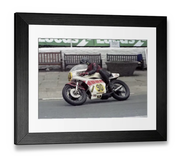 Framed Print : Denis Casement (Yamaha) 1981 Senior TT Framed Print : Denis Casement (Yamaha) 1981 Senior TT