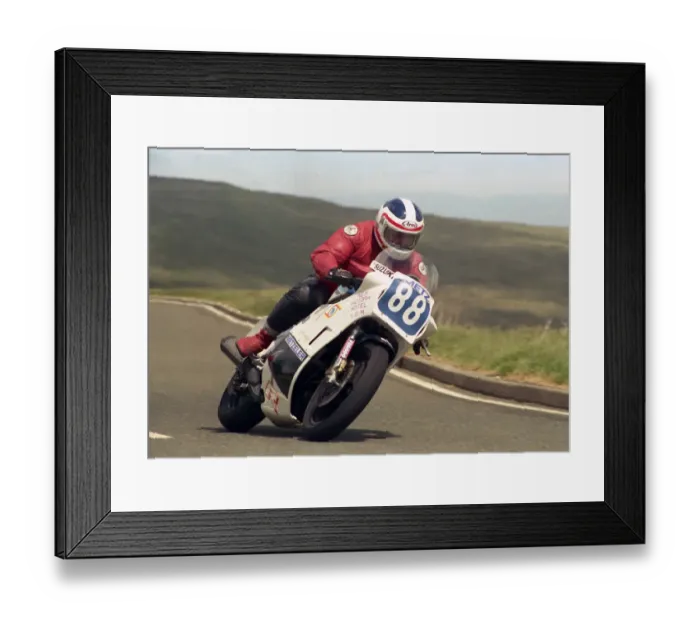 Framed Print : Russell Evans (Suzuki) 1988 Production B TT Framed Print : Russell Evans (Suzuki) 1988 Production B TT