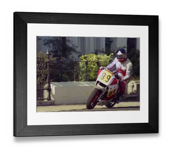 Framed Print : Colin Wilson (Yamaha) 1987 Senior Manx Grand Prix Framed Print : Colin Wilson (Yamaha) 1987 Senior Manx Grand Prix