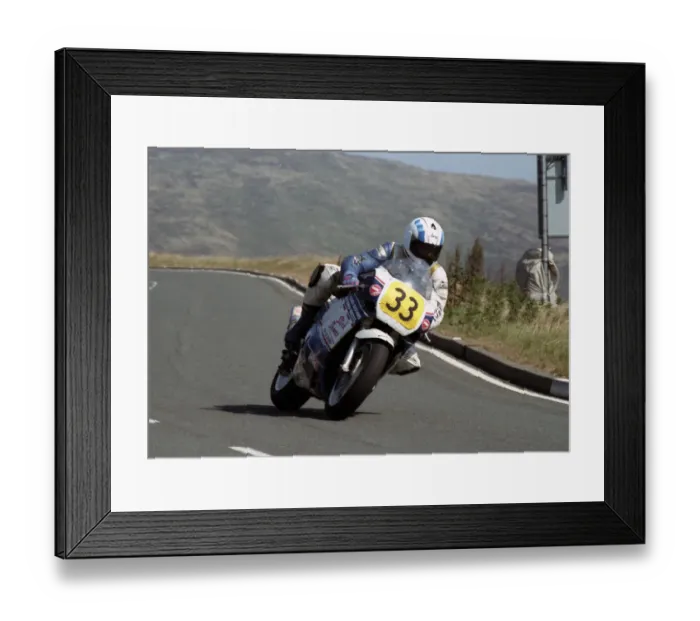 Framed Print : Phil Hickey (Suzuki) 1994 Senior Manx Grand Prix