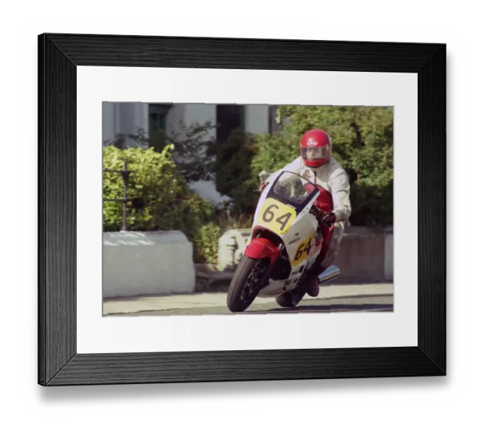 Framed Print : Chris Bacon (Kawasaki) 1987 Senior Manx Grand Prix Framed Print : Chris Bacon (Kawasaki) 1987 Senior Manx Grand Prix