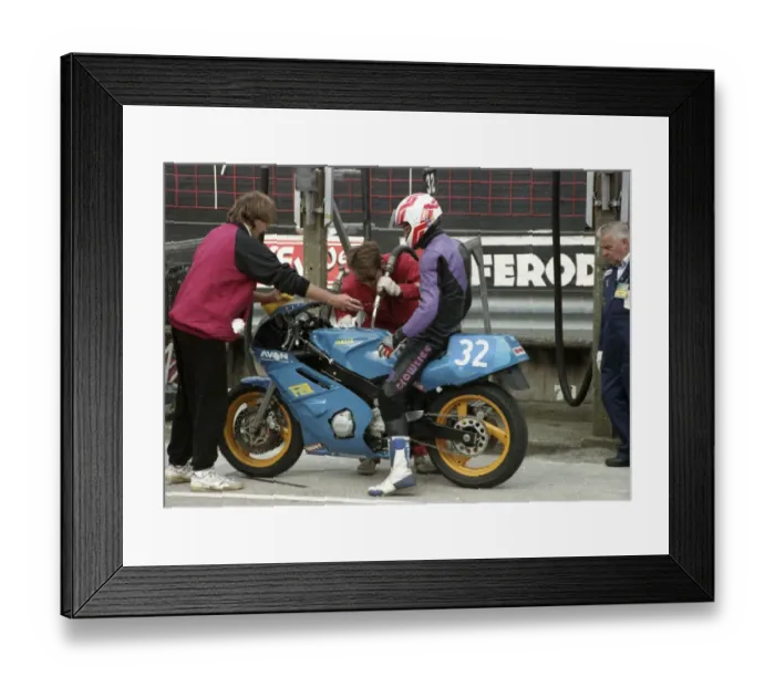 Framed Print : Andy Tuck (Yamaha) 1994 Newcomers Manx Grand Prix Framed Print : Andy Tuck (Yamaha) 1994 Newcomers Manx Grand Prix