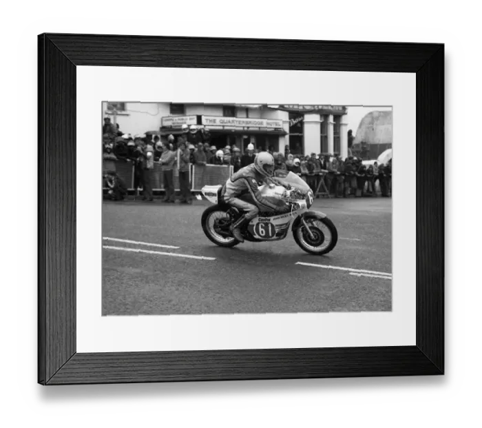 Framed Print : John Riley (Yamaha) 1977 Junior TT Framed Print : John Riley (Yamaha) 1977 Junior TT