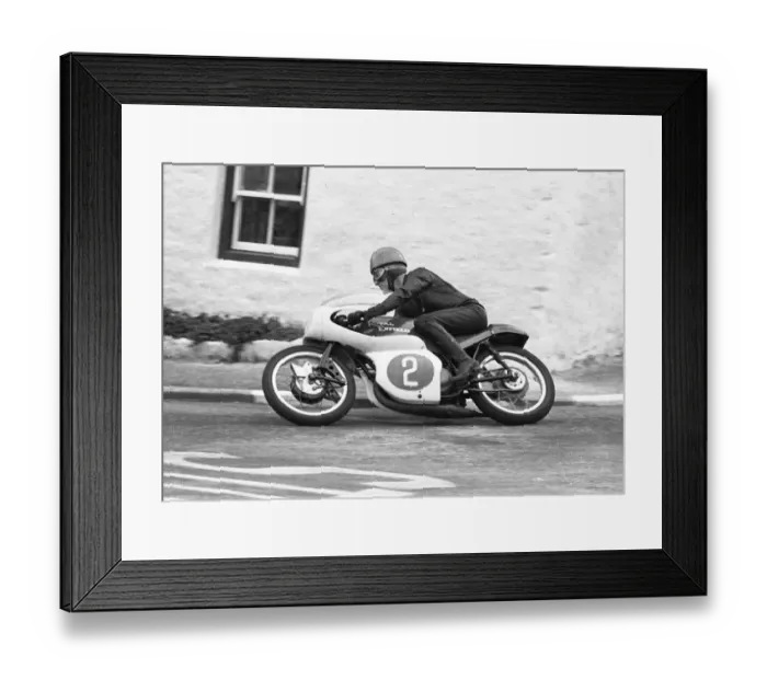 Framed Print : Neil Kelly (Royal Enfield) 1966 Southern 100 Framed Print : Neil Kelly (Royal Enfield) 1966 Southern 100