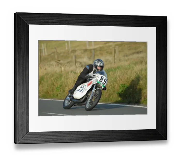 Framed Print : Phil Shaw (Suzuki) 2008 Lightweight Classic Manx Grand Prix Framed Print : Phil Shaw (Suzuki) 2008 Lightweight Classic Manx Grand Prix