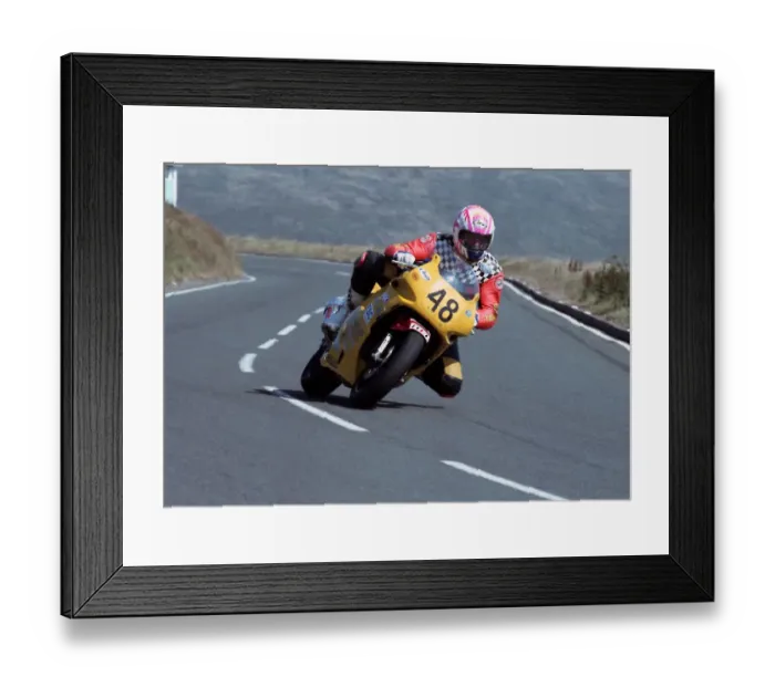 Framed Print : Brian Appleton (Yamaha) 1994 Senior Manx Grand Prix Framed Print : Brian Appleton (Yamaha) 1994 Senior Manx Grand Prix