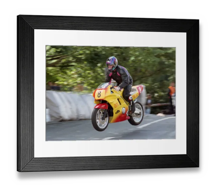 Framed Print : Carl Hildidge (Honda) 1996 Newcomers Manx Grand Prix Framed Print : Carl Hildidge (Honda) 1996 Newcomers Manx Grand Prix