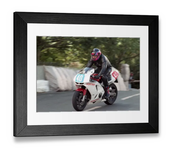 Framed Print : Steve Collingswood (Yamaha) 1996 Newcomers Manx Grand Prix Framed Print : Steve Collingswood (Yamaha) 1996 Newcomers Manx Grand Prix