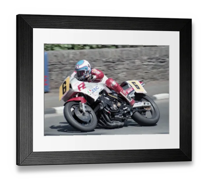 Framed Print : Steve Parrish (Yamaha) 1985 Senior TT Framed Print : Steve Parrish (Yamaha) 1985 Senior TT
