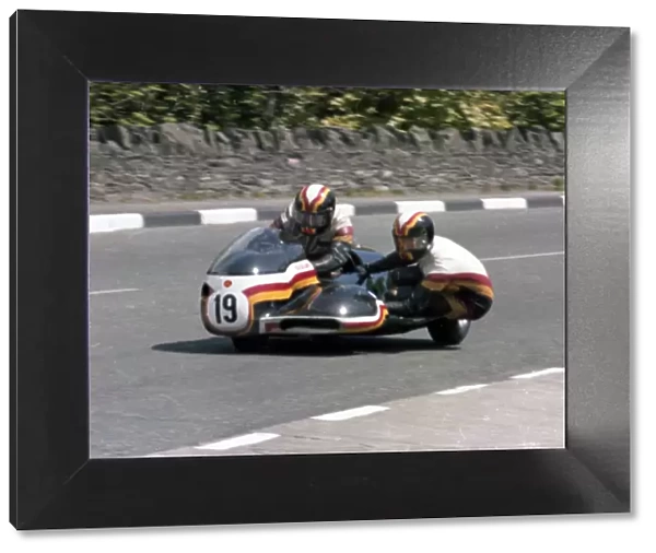 Mike Joyce & Alan Collins (Suzuki) 1979 Sidecar TT