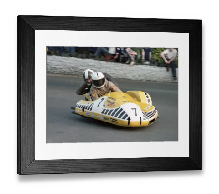 Framed Print : Dick Greasley & Gordon Russell (Busch Yamaha) 1978 Sidecar TT Framed Print : Dick Greasley & Gordon Russell (Busch Yamaha) 1978 Sidecar TT