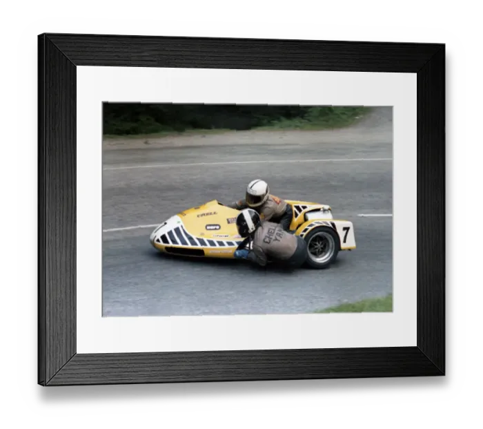 Framed Print : Dick Greasley & Gordon Russell (Busch Yamaha) 1978 Sidecar TT Framed Print : Dick Greasley & Gordon Russell (Busch Yamaha) 1978 Sidecar TT