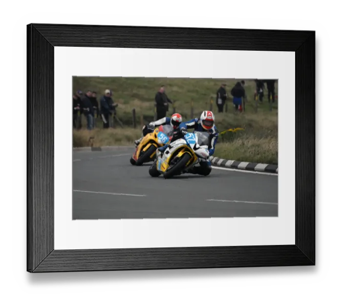 Framed Print : Dennis Booth (Yamaha) 2008 Junior Manx Grand Prix Framed Print : Dennis Booth (Yamaha) 2008 Junior Manx Grand Prix