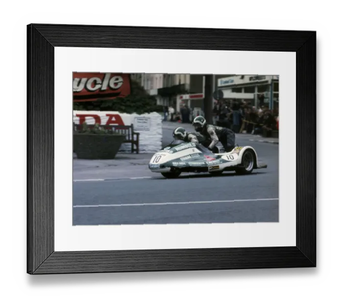 Framed Print : Mal White & Phil Spendlove (Rumbold Yamaha) 1979 Sidecar TT Framed Print : Mal White & Phil Spendlove (Rumbold Yamaha) 1979 Sidecar TT