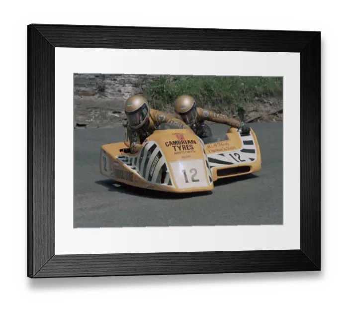 Framed Print : Dick Greasley & Stewart Atkinson (Ireson) 1986 Sidecar TT Framed Print : Dick Greasley & Stewart Atkinson (Ireson) 1986 Sidecar TT