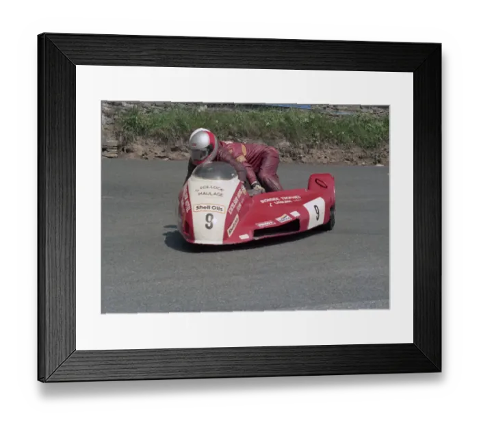 Framed Print : Dennis Keen & Colin Hardman (Yamaha) 1986 Sidecar TT Framed Print : Dennis Keen & Colin Hardman (Yamaha) 1986 Sidecar TT