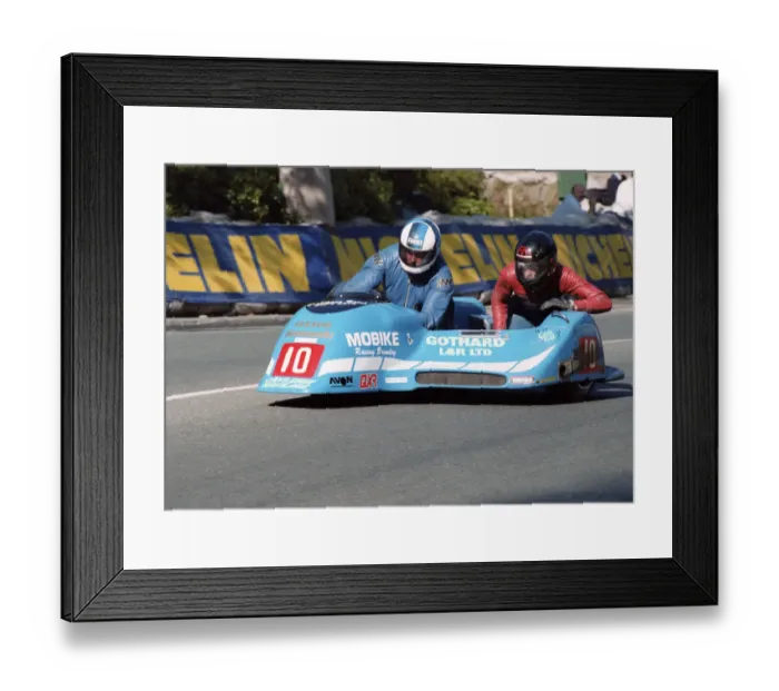 Framed Print : Dick Hawes & Nick Cutmore (Ireson Kawasaki) 1991 Sidecar TT Framed Print : Dick Hawes & Nick Cutmore (Ireson Kawasaki) 1991 Sidecar TT