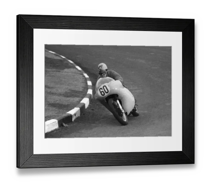 Framed Print : Robin Lister (Matchless) 1962 Senior Manx Grand Prix Framed Print : Robin Lister (Matchless) 1962 Senior Manx Grand Prix