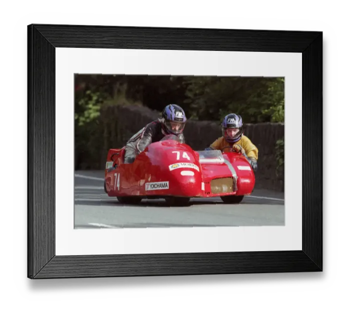 Framed Print : Thomas Pearce & Rod Pearce (Yamaha) 1993 Sidecar TT Framed Print : Thomas Pearce & Rod Pearce (Yamaha) 1993 Sidecar TT