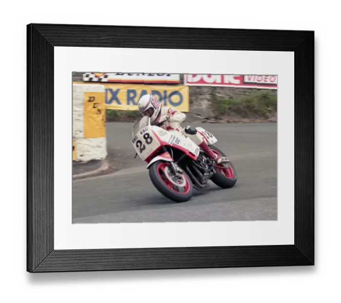 Framed Print : Roger Hurst (Yamaha) 1987 Formula One TT Framed Print : Roger Hurst (Yamaha) 1987 Formula One TT