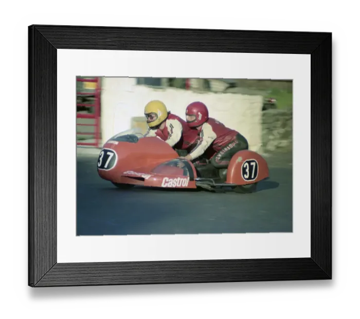 Framed Print : Walter Ohrmann & Bernd Grube (Yamaha) 1976 500 Sidecar TT Framed Print : Walter Ohrmann & Bernd Grube (Yamaha) 1976 500 Sidecar TT