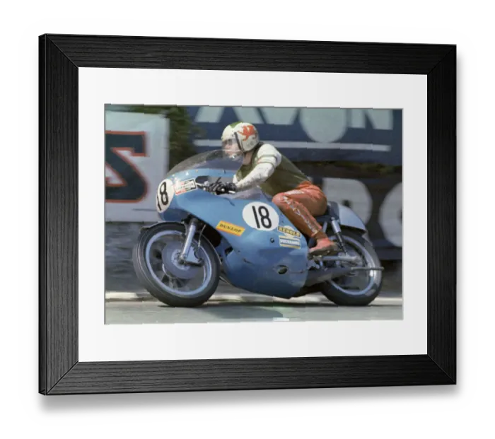 Framed Print : Gordon Pantall (TWS Suzuki) 1973 Formula 750 TT Framed Print : Gordon Pantall (TWS Suzuki) 1973 Formula 750 TT