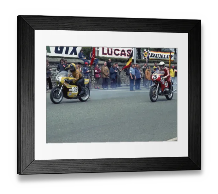 Framed Print : Phil Carpenter (Yamaha) & Helmut Dahne (BMW) 1974 Formula 750 TT Framed Print : Phil Carpenter (Yamaha) & Helmut Dahne (BMW) 1974 Formula 750 TT
