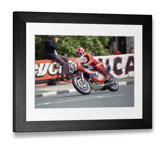Framed Print : George Fogarty (Yamaha) 1974 Formula 750 TT