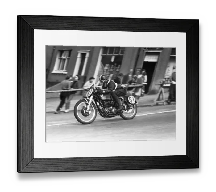Framed Print : Robin Daykin (AJS) 1957 Junior NewcomersManx Grand Prix Framed Print : Robin Daykin (AJS) 1957 Junior NewcomersManx Grand Prix