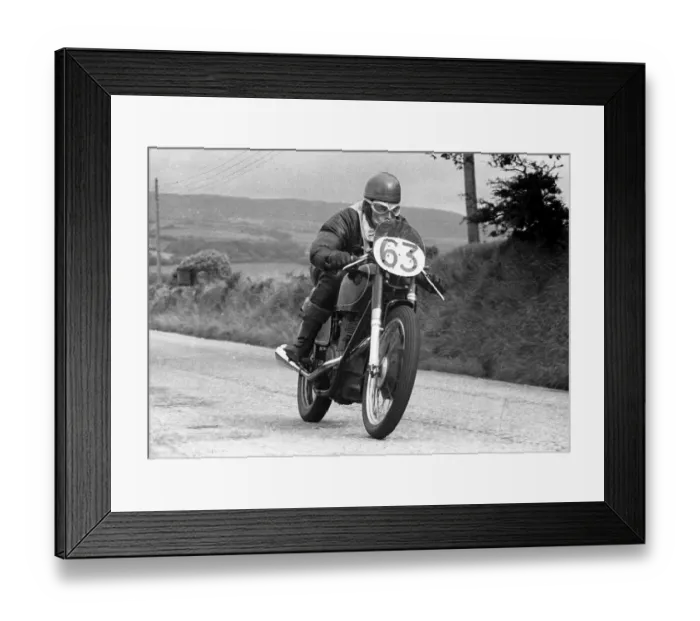 Framed Print : Ron Butler (AJS) 1954 Junior Manx Grand Prix Framed Print : Ron Butler (AJS) 1954 Junior Manx Grand Prix