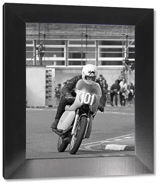 Tom Herley (Ducati) 1973 Lightweight Manx Grand Prix