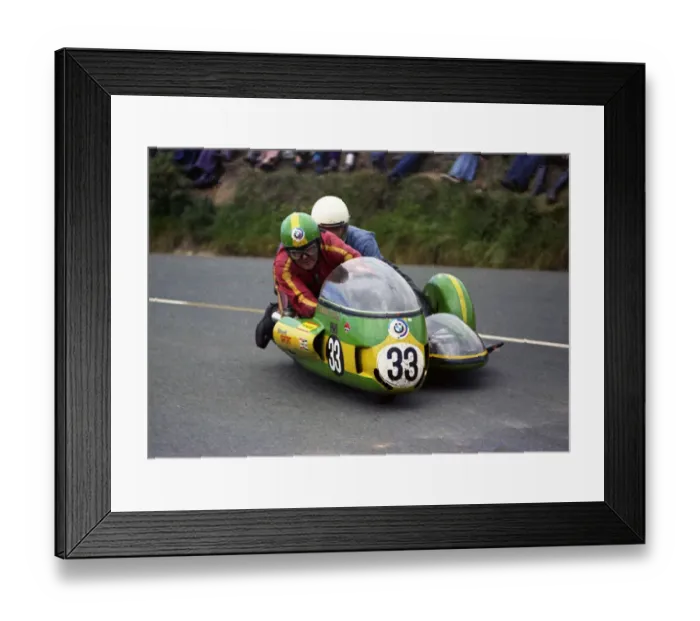 Framed Print : Ron Coxon & Alan Gosling (BMW) 1974 500 Sidecar TT Framed Print : Ron Coxon & Alan Gosling (BMW) 1974 500 Sidecar TT