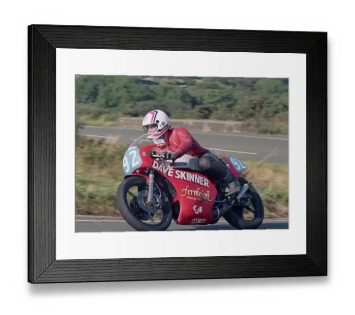 Framed Print : Dave Skinner (Yamaha) 1987 Junior Manx Grand Prix Framed Print : Dave Skinner (Yamaha) 1987 Junior Manx Grand Prix