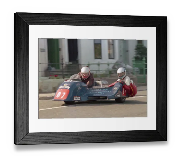 Framed Print : Dennis Keen & Robert Parker (Yamaha) 1987 Sidecar TT Framed Print : Dennis Keen & Robert Parker (Yamaha) 1987 Sidecar TT