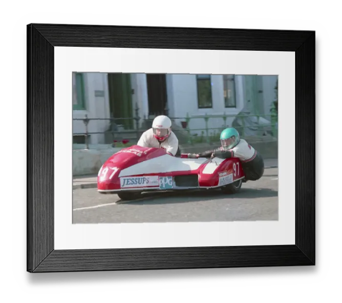 Framed Print : Mick Hamblin & Robert Smith (Yamaha) 1987 Sidecar TT Framed Print : Mick Hamblin & Robert Smith (Yamaha) 1987 Sidecar TT